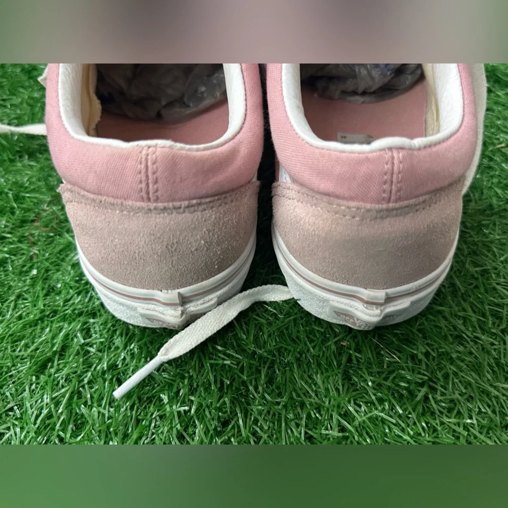 Vans Unisex Sneakers Size M-6.5 W-8‎